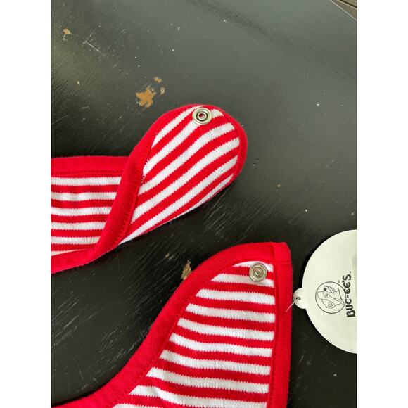 Buc-ees Red & White Stripe Newborn Bib Snap Closure NWT - Picture 7 of 7